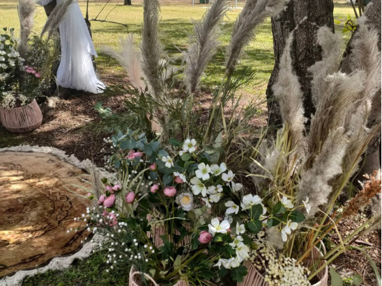 Beautiful wedding flowers at marriage ceremony in Townsville with celebrant Amanda Medill