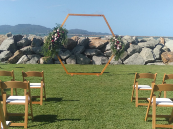 Rustic hexagon wedding alter at waterfront marriage ceremony in Townsville with celebrant Amanda Medill